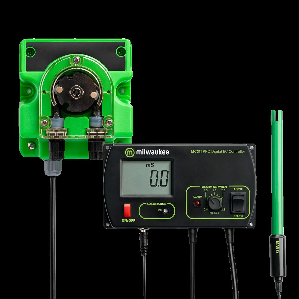 Milwaukee Kit Controlador EC + Bomba Dosificadora Regulable (MC740R) — Milwaukee